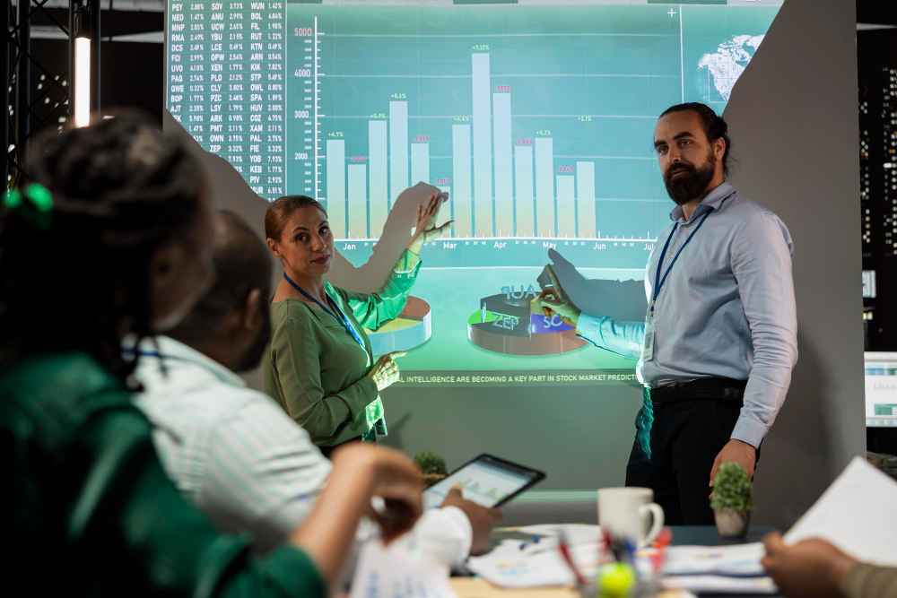 Phoenix Business Growth Consultant — Data-Driven Growth Solutions businessgrowthhacker.com phoenix business growth consultant